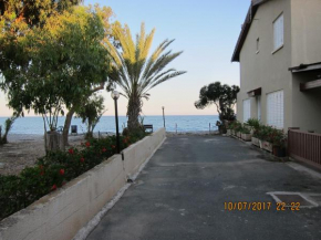  Spiros Seaside Villa part 1  Meneou